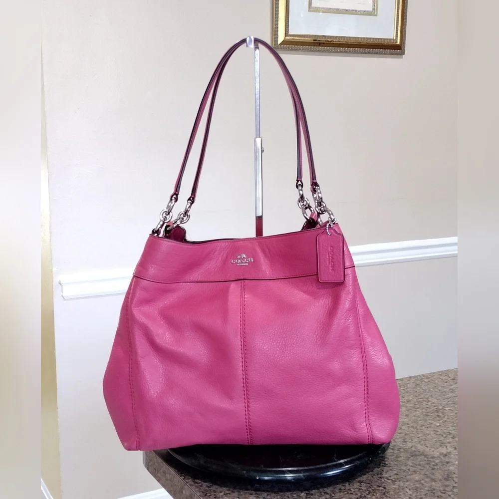 Coach Lexy Strawberry pebble Leather